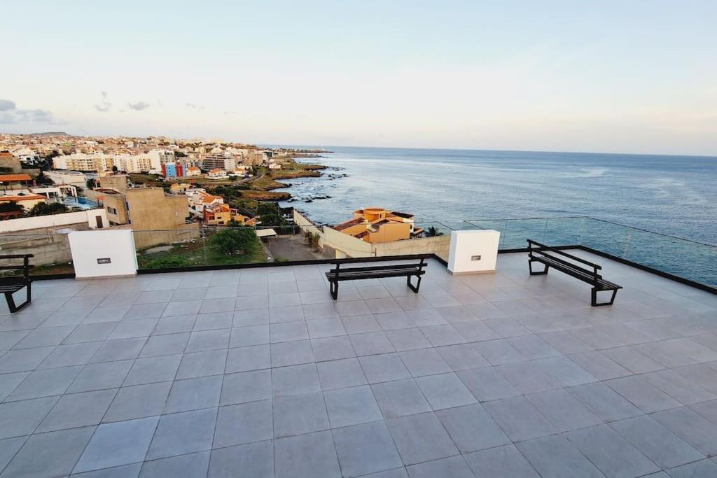 Apartamento Encantador Com Piscina E Vista Mar Lägenhet Praia Exteriör bild
