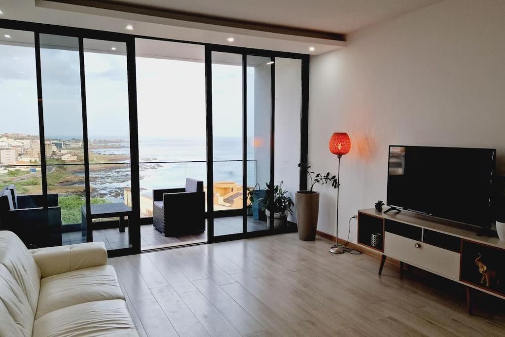 Apartamento Encantador Com Piscina E Vista Mar Lägenhet Praia Exteriör bild
